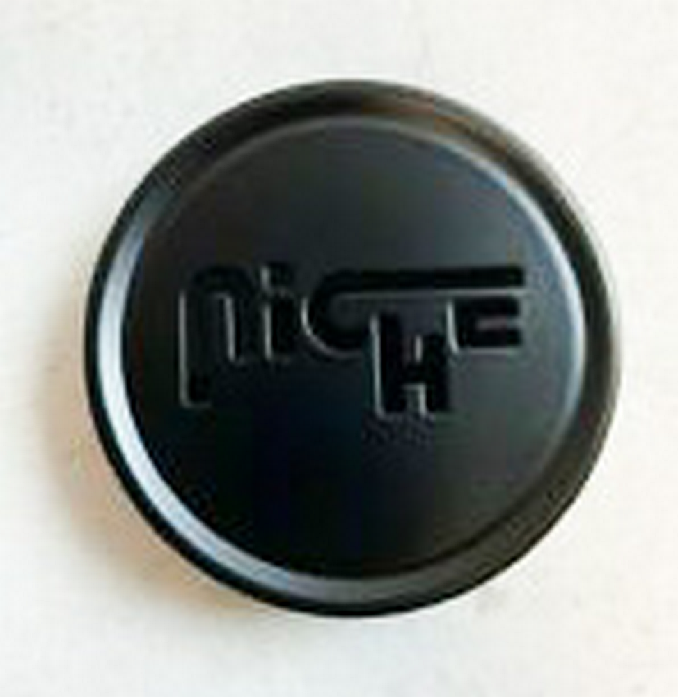 Niche 1PC NICHE 2.95"FLAT CAP-GL-BRUSH/BLACK LOGO